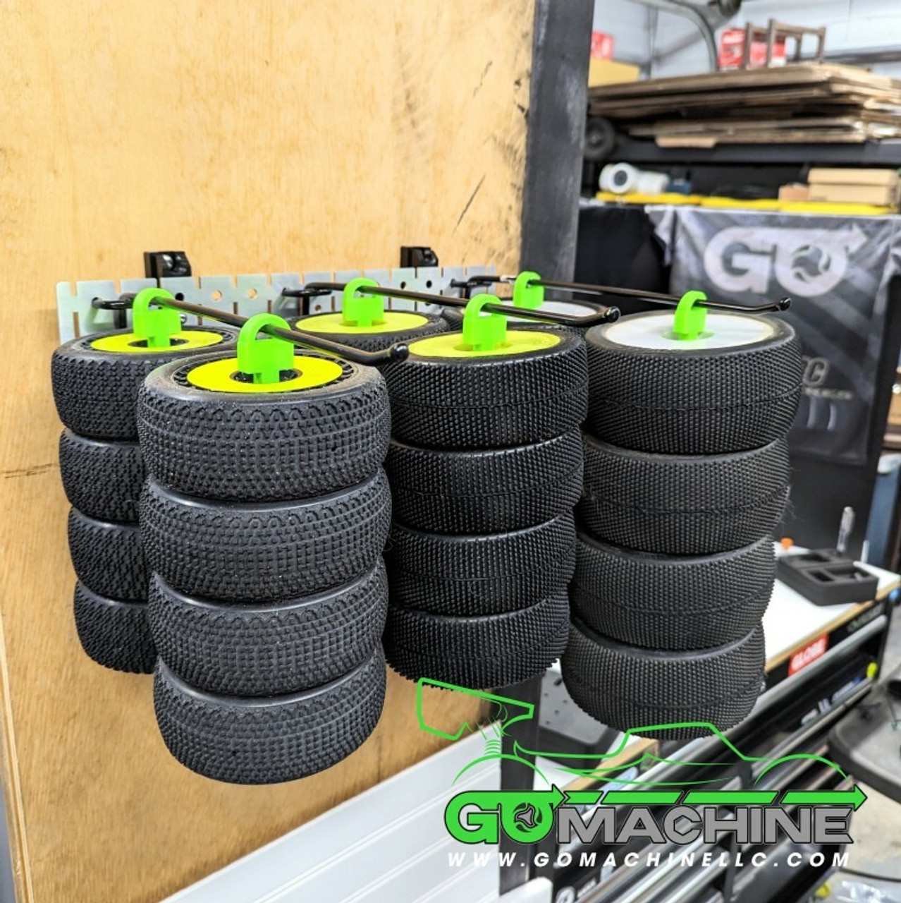 GO-spikz - Hanging RC Tire Sticks